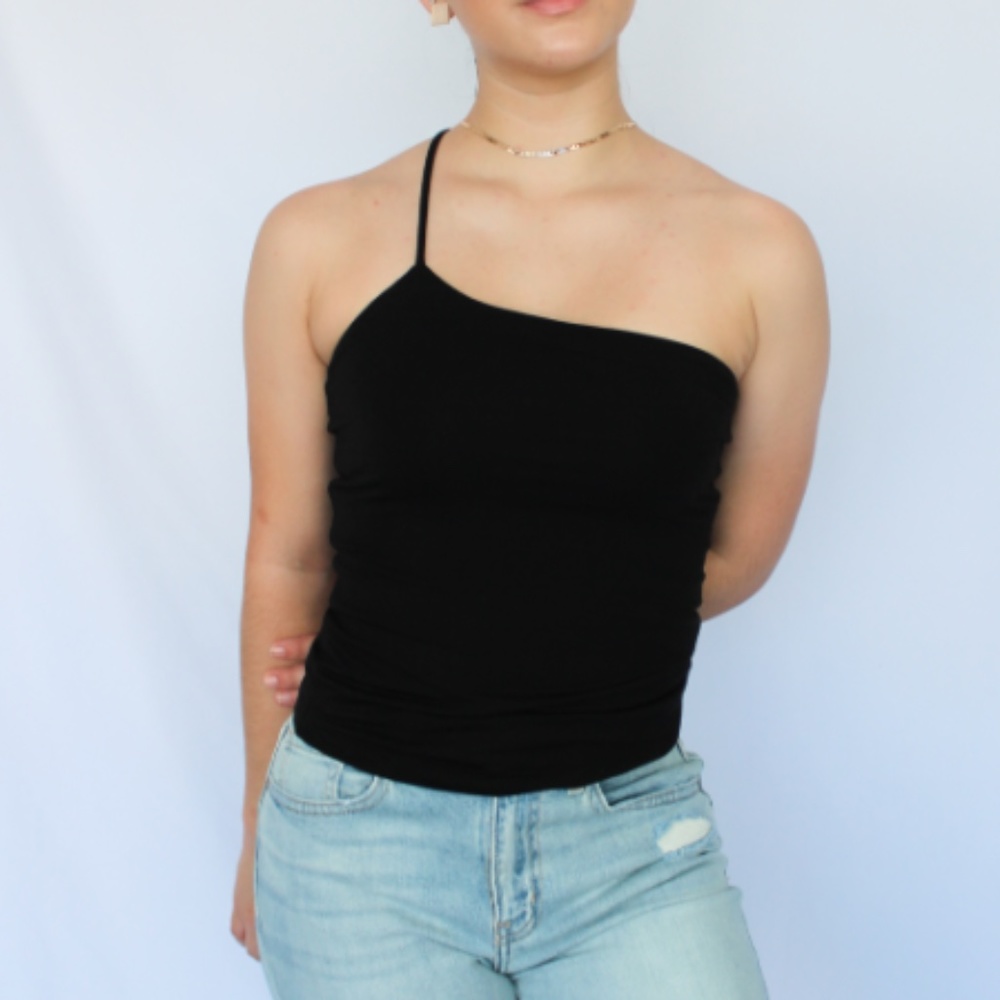 One shoulder double layer knit top